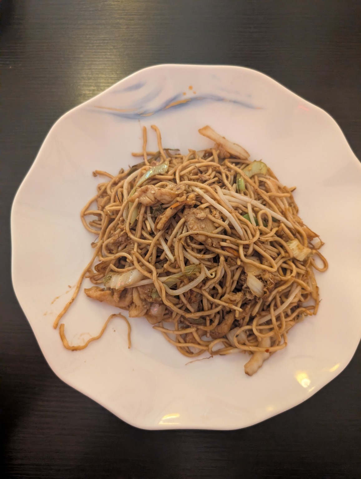 Peking Suppe | Gebratene Nudeln mit Hähnchen